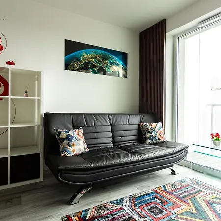 Apartament Vena Apartmets - Braniborska 10g Parking